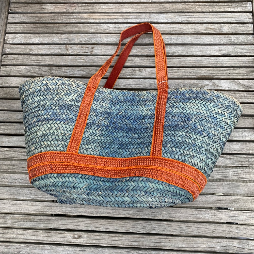 Natural Raffia tote bag - the blue